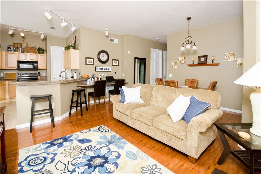 718 TERRACE RIDGE CIRCLE, DAVENPORT, Florida 33896, 3 Bedrooms Bedrooms, 5 Rooms Rooms,2 BathroomsBathrooms,Residential,For sale,TERRACE RIDGE,O5556759