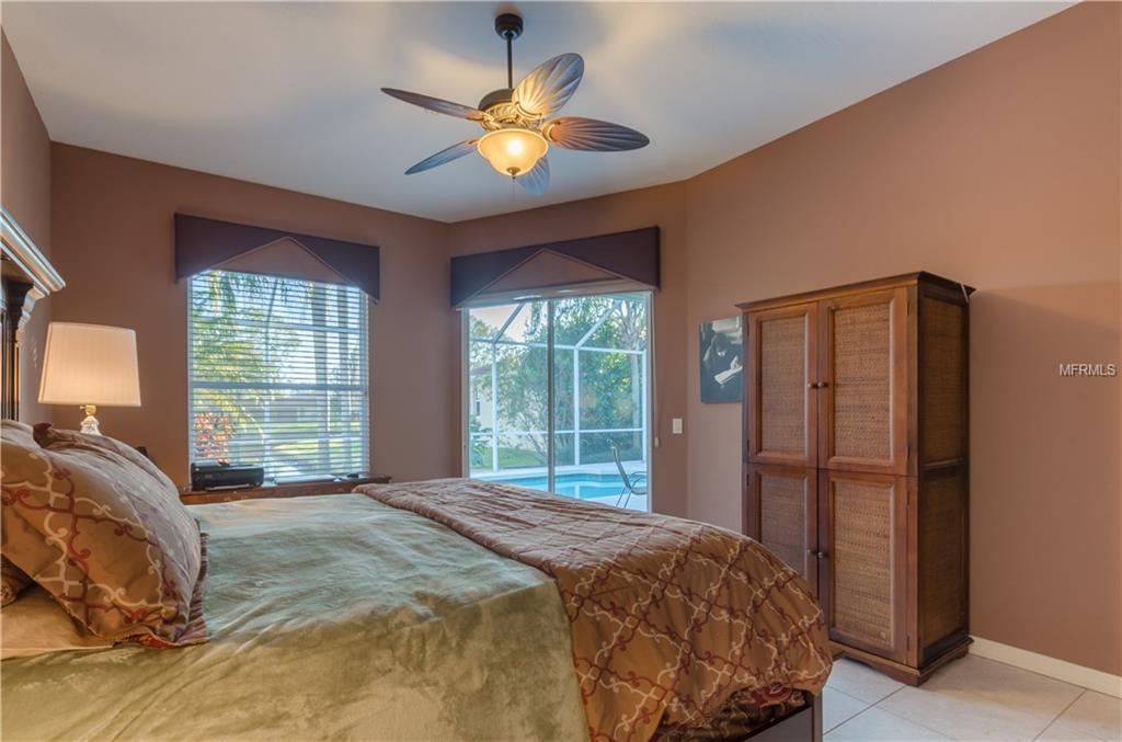 5536 MAGNOLIA TREE TERRACE, SARASOTA, Florida 34233, 3 Bedrooms Bedrooms, 10 Rooms Rooms,2 BathroomsBathrooms,Residential,For sale,MAGNOLIA TREE,A4207617
