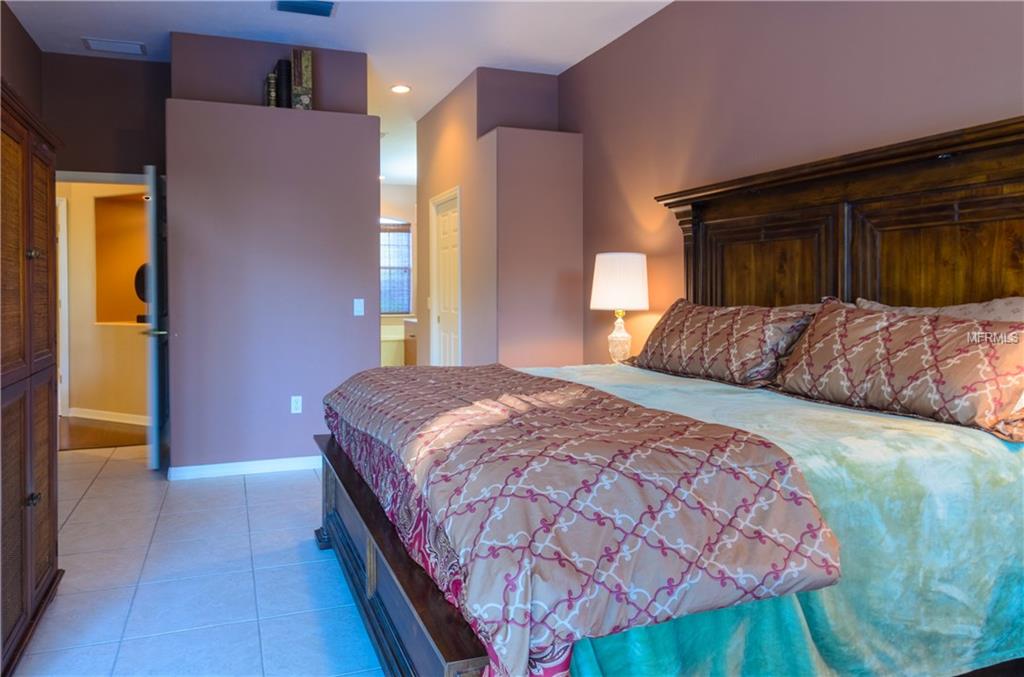 5536 MAGNOLIA TREE TERRACE, SARASOTA, Florida 34233, 3 Bedrooms Bedrooms, 10 Rooms Rooms,2 BathroomsBathrooms,Residential,For sale,MAGNOLIA TREE,A4207617