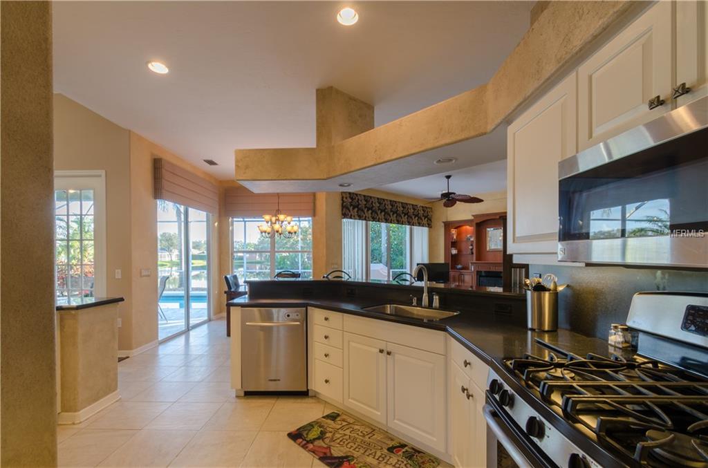5536 MAGNOLIA TREE TERRACE, SARASOTA, Florida 34233, 3 Bedrooms Bedrooms, 10 Rooms Rooms,2 BathroomsBathrooms,Residential,For sale,MAGNOLIA TREE,A4207617