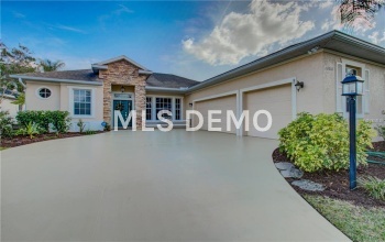 14016 NIGHTHAWK TERRACE, LAKEWOOD RANCH, Florida 34202, 4 Bedrooms Bedrooms, 11 Rooms Rooms,3 BathroomsBathrooms,Residential,For sale,NIGHTHAWK,A4208456