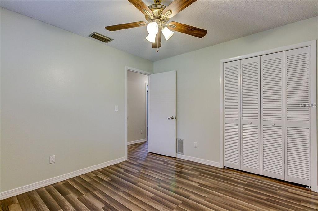 3264 SPRINGWOOD DRIVE, CLEARWATER, Florida 33761, 4 Bedrooms Bedrooms, 7 Rooms Rooms,2 BathroomsBathrooms,Residential,For sale,SPRINGWOOD,U7846875