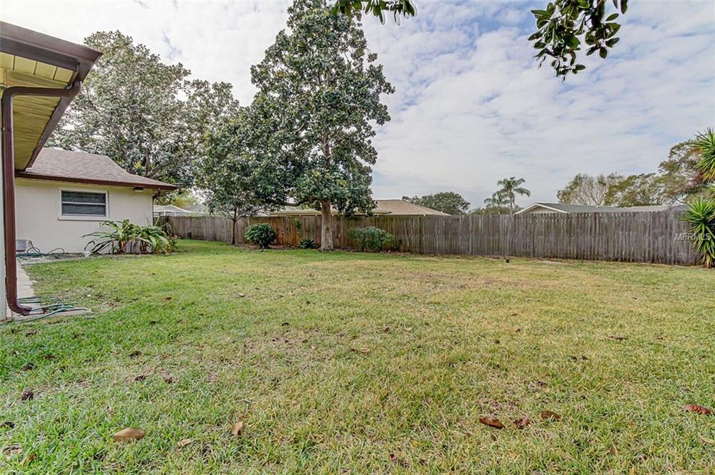 3264 SPRINGWOOD DRIVE, CLEARWATER, Florida 33761, 4 Bedrooms Bedrooms, 7 Rooms Rooms,2 BathroomsBathrooms,Residential,For sale,SPRINGWOOD,U7846875