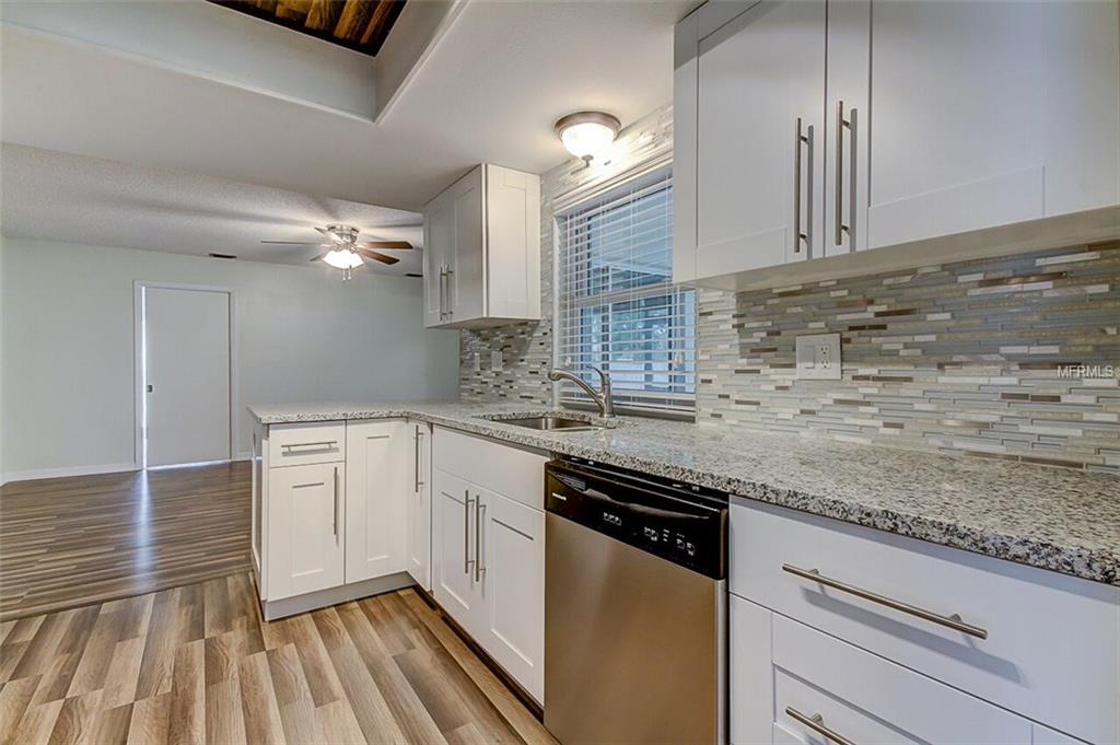 3264 SPRINGWOOD DRIVE, CLEARWATER, Florida 33761, 4 Bedrooms Bedrooms, 7 Rooms Rooms,2 BathroomsBathrooms,Residential,For sale,SPRINGWOOD,U7846875