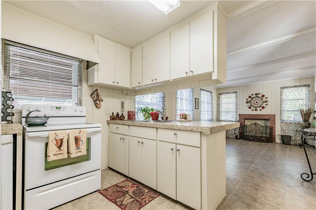 1157 BROOK ROAD, CLEARWATER, Florida 33755, 4 Bedrooms Bedrooms, 3 Rooms Rooms,3 BathroomsBathrooms,Residential,For sale,BROOK,U7842197