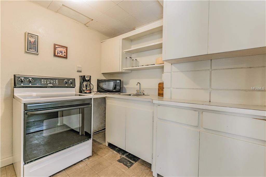 1157 BROOK ROAD, CLEARWATER, Florida 33755, 4 Bedrooms Bedrooms, 3 Rooms Rooms,3 BathroomsBathrooms,Residential,For sale,BROOK,U7842197