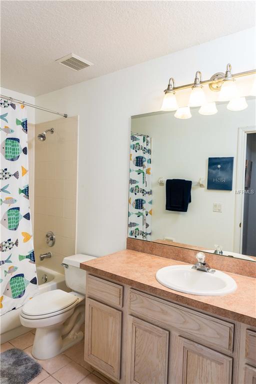 10013 FACET COURT, ORLANDO, Florida 32836, 3 Bedrooms Bedrooms, 8 Rooms Rooms,3 BathroomsBathrooms,Residential,For sale,FACET,O5556760