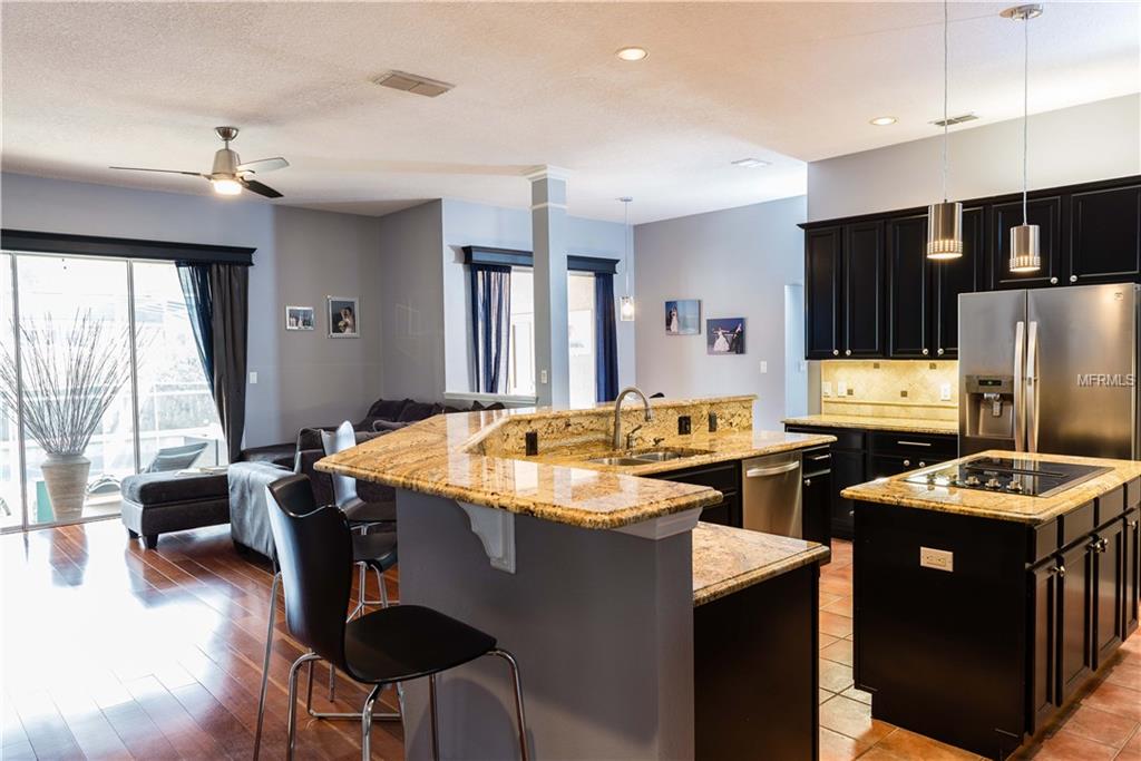 10013 FACET COURT, ORLANDO, Florida 32836, 3 Bedrooms Bedrooms, 8 Rooms Rooms,3 BathroomsBathrooms,Residential,For sale,FACET,O5556760