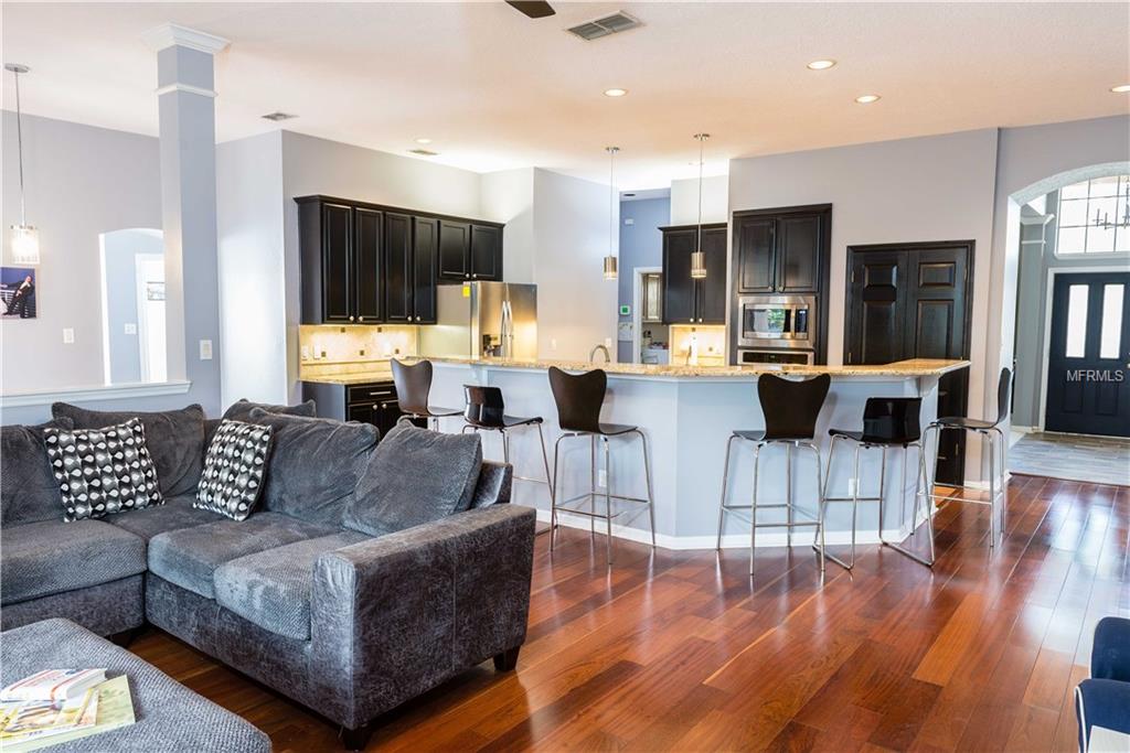 10013 FACET COURT, ORLANDO, Florida 32836, 3 Bedrooms Bedrooms, 8 Rooms Rooms,3 BathroomsBathrooms,Residential,For sale,FACET,O5556760