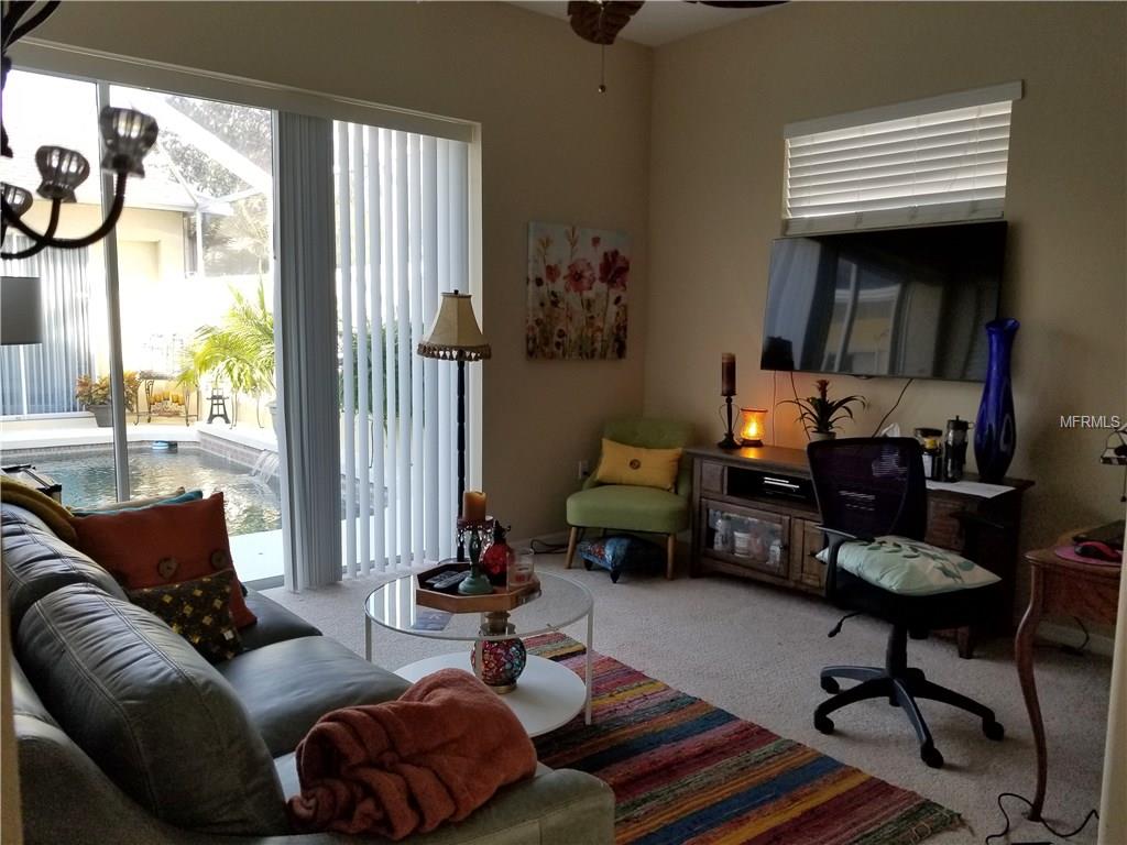 7715 DRAYTON CIRCLE, UNIVERSITY PARK, Florida 34201, 3 Bedrooms Bedrooms, 10 Rooms Rooms,3 BathroomsBathrooms,Residential,For sale,DRAYTON,A4207623