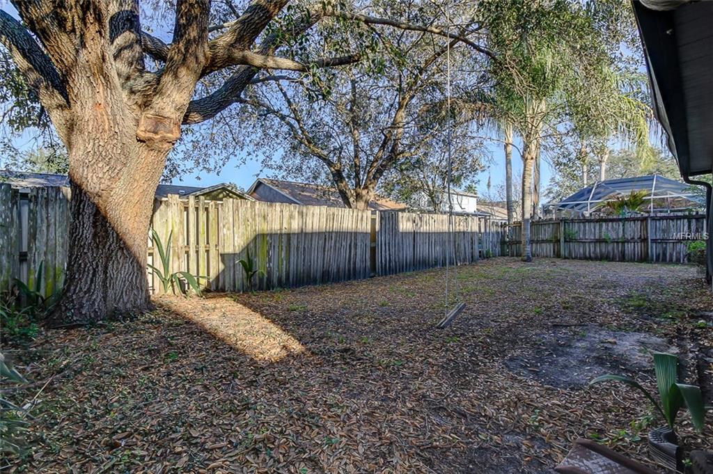 11615 BRANCH MOORING DRIVE, TAMPA, Florida 33635, 4 Bedrooms Bedrooms, 7 Rooms Rooms,2 BathroomsBathrooms,Residential,For sale,BRANCH MOORING,U7846333