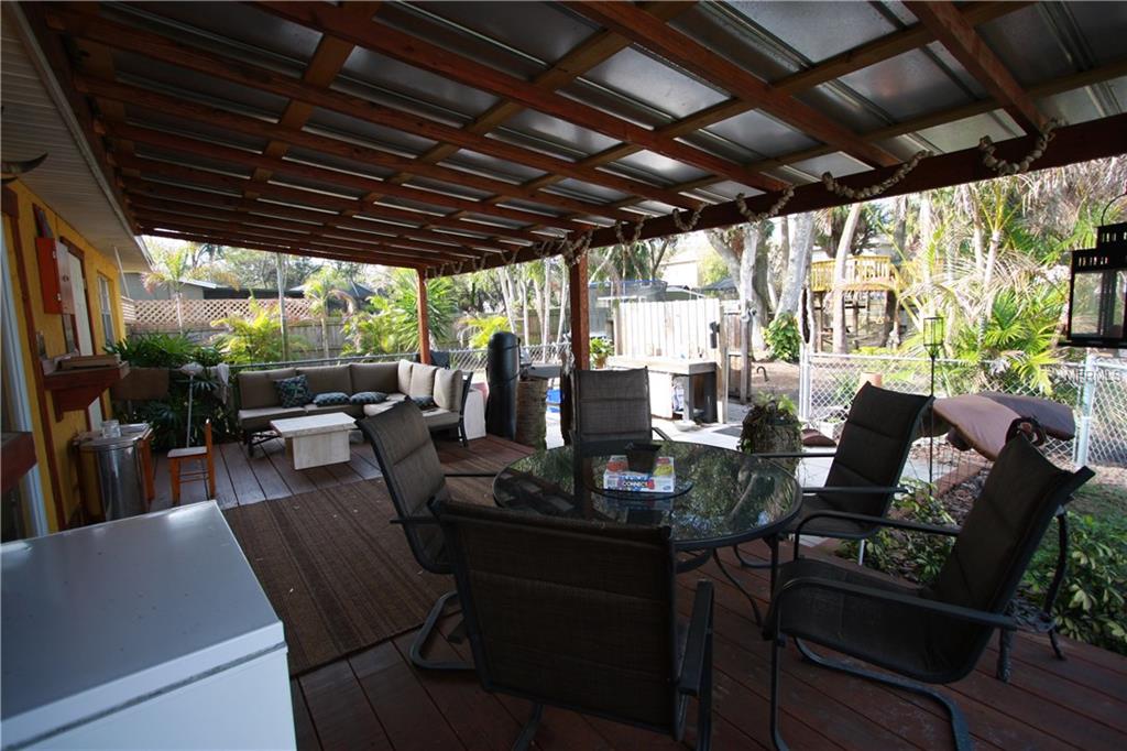 6209 S 3RD STREET, TAMPA, Florida 33611, 3 Bedrooms Bedrooms, 5 Rooms Rooms,2 BathroomsBathrooms,Residential,For sale,3RD,T2927944