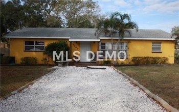 6209 S 3RD STREET, TAMPA, Florida 33611, 3 Bedrooms Bedrooms, 5 Rooms Rooms,2 BathroomsBathrooms,Residential,For sale,3RD,T2927944