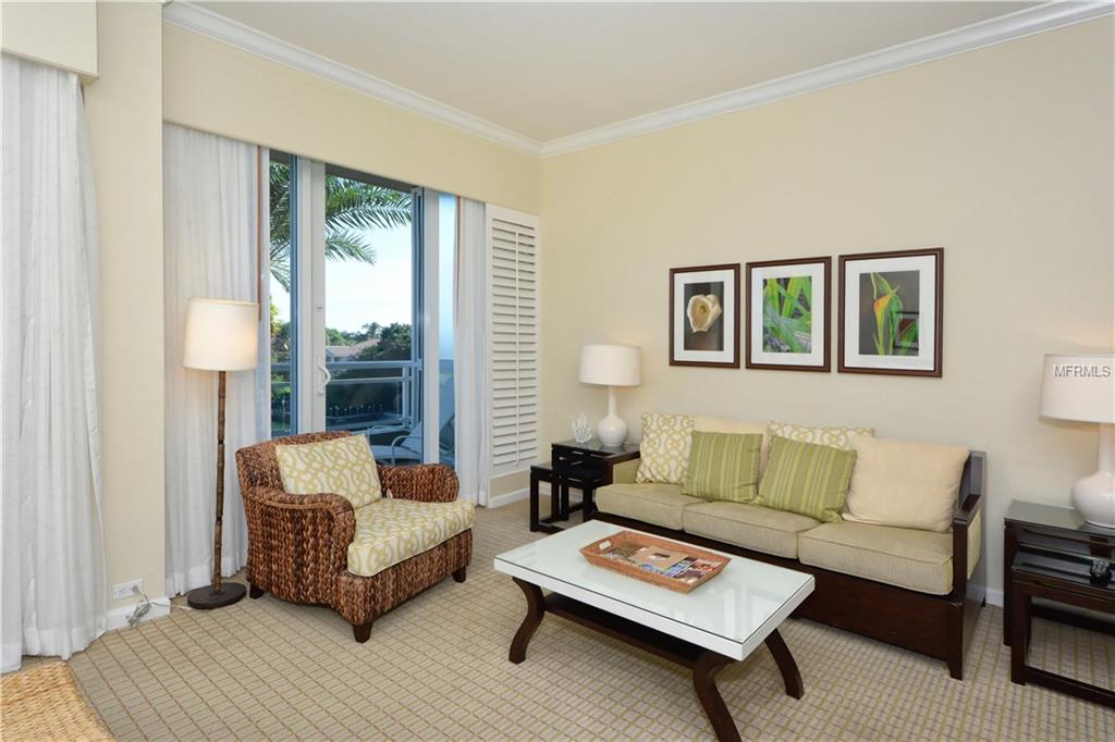225 SANDS POINT ROAD, LONGBOAT KEY, Florida 34228, 1 Bedroom Bedrooms, 3 Rooms Rooms,1 BathroomBathrooms,Residential,For sale,SANDS POINT,A4209936