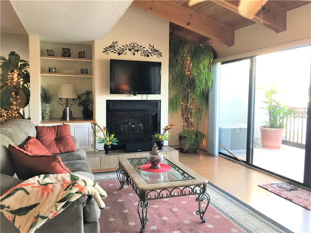 318 WINDRUSH BOULEVARD, INDIAN ROCKS BEACH, Florida 33785, 3 Bedrooms Bedrooms, 6 Rooms Rooms,2 BathroomsBathrooms,Residential,For sale,WINDRUSH,U7838596