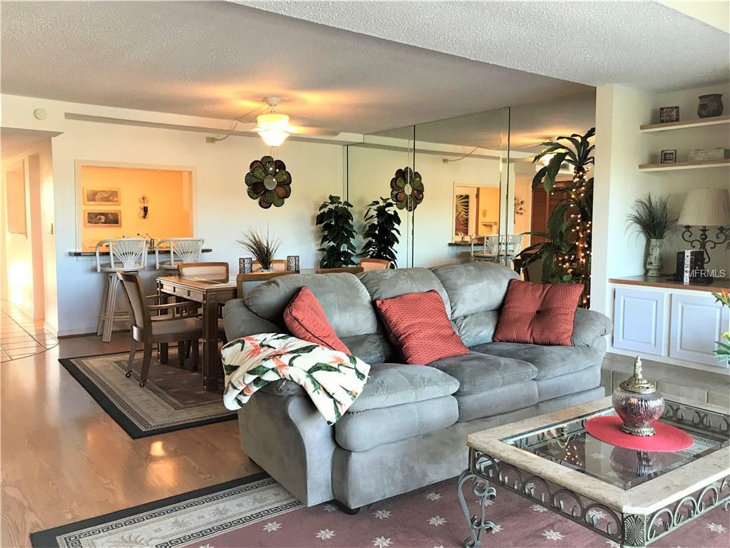 318 WINDRUSH BOULEVARD, INDIAN ROCKS BEACH, Florida 33785, 3 Bedrooms Bedrooms, 6 Rooms Rooms,2 BathroomsBathrooms,Residential,For sale,WINDRUSH,U7838596