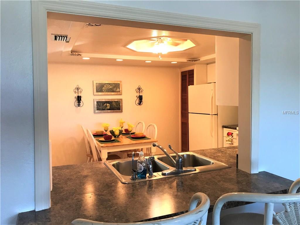 318 WINDRUSH BOULEVARD, INDIAN ROCKS BEACH, Florida 33785, 3 Bedrooms Bedrooms, 6 Rooms Rooms,2 BathroomsBathrooms,Residential,For sale,WINDRUSH,U7838596