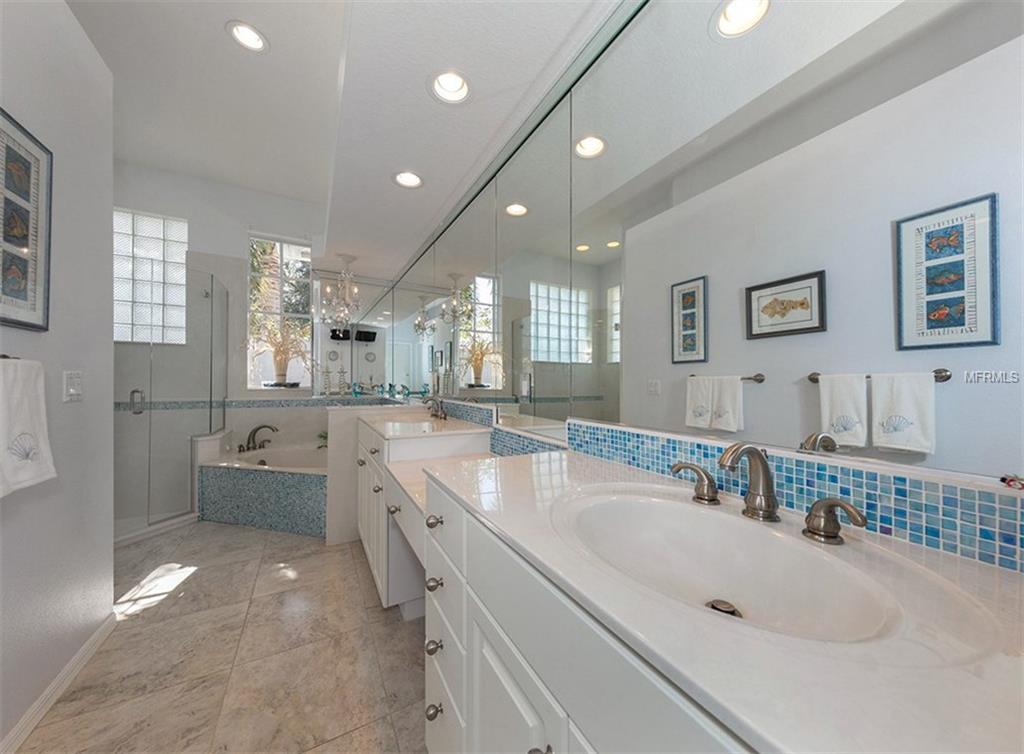 329 VENICE GOLF CLUB DRIVE, VENICE, Florida 34292, 3 Bedrooms Bedrooms, 12 Rooms Rooms,2 BathroomsBathrooms,Residential,For sale,VENICE GOLF CLUB,N5915275