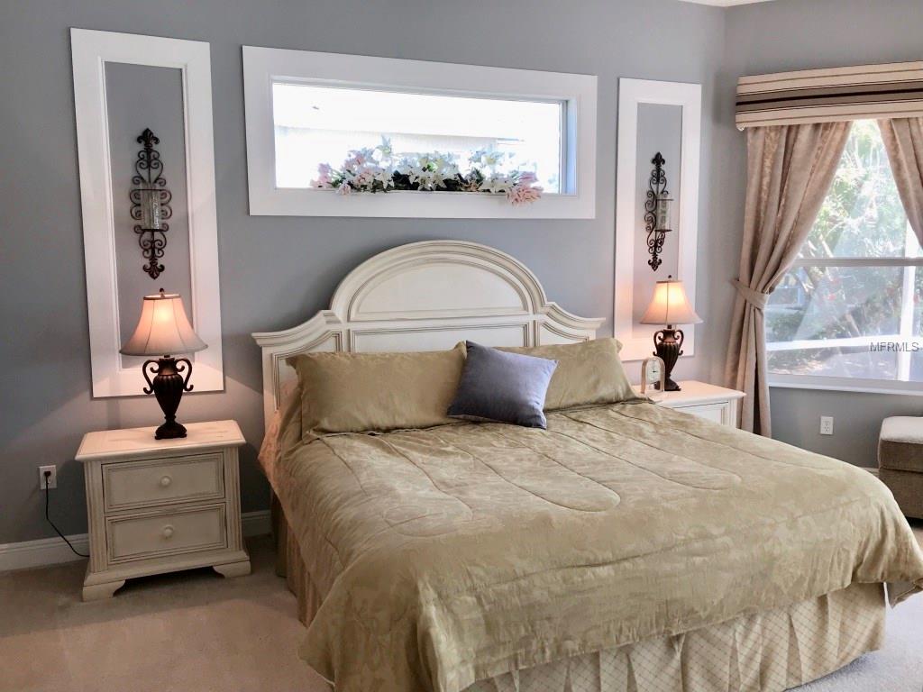 8315 ABINGDON COURT, UNIVERSITY PARK, Florida 34201, 3 Bedrooms Bedrooms, 8 Rooms Rooms,2 BathroomsBathrooms,Residential,For sale,ABINGDON,A4205070