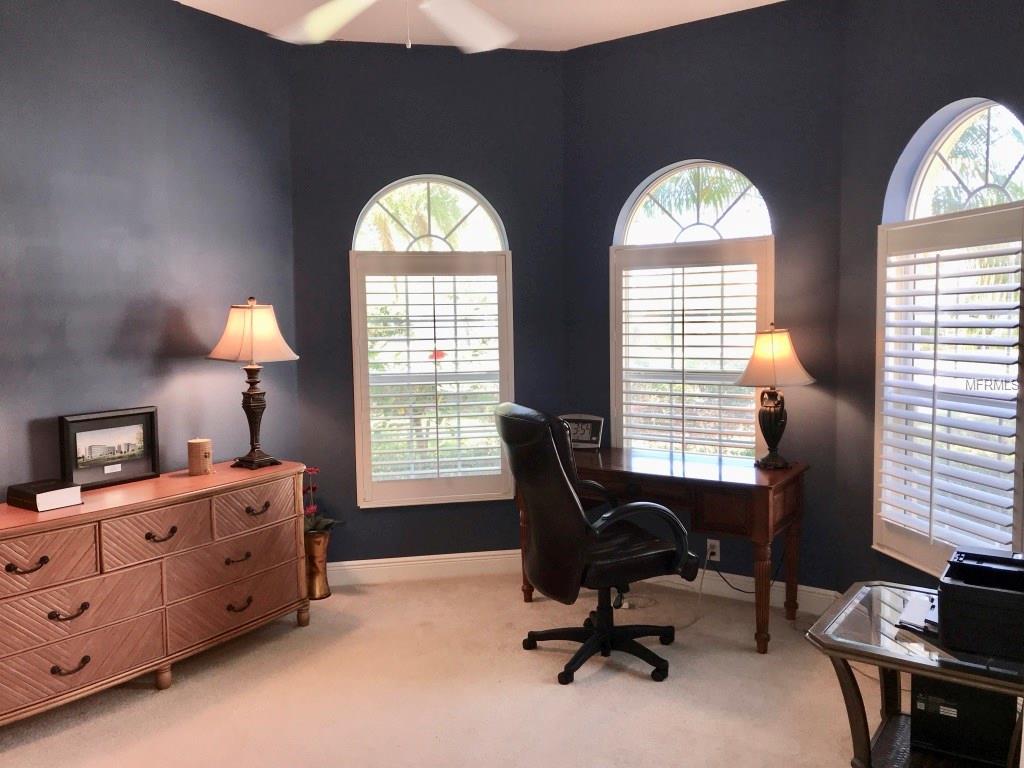 8315 ABINGDON COURT, UNIVERSITY PARK, Florida 34201, 3 Bedrooms Bedrooms, 8 Rooms Rooms,2 BathroomsBathrooms,Residential,For sale,ABINGDON,A4205070