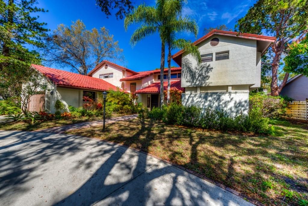 1721 PINE HARRIER CIRCLE, SARASOTA, Florida 34231, 4 Bedrooms Bedrooms, 11 Rooms Rooms,3 BathroomsBathrooms,Residential,For sale,PINE HARRIER,A4208082