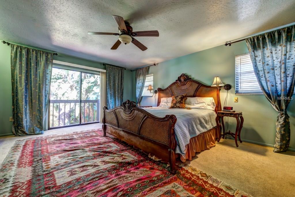 1721 PINE HARRIER CIRCLE, SARASOTA, Florida 34231, 4 Bedrooms Bedrooms, 11 Rooms Rooms,3 BathroomsBathrooms,Residential,For sale,PINE HARRIER,A4208082