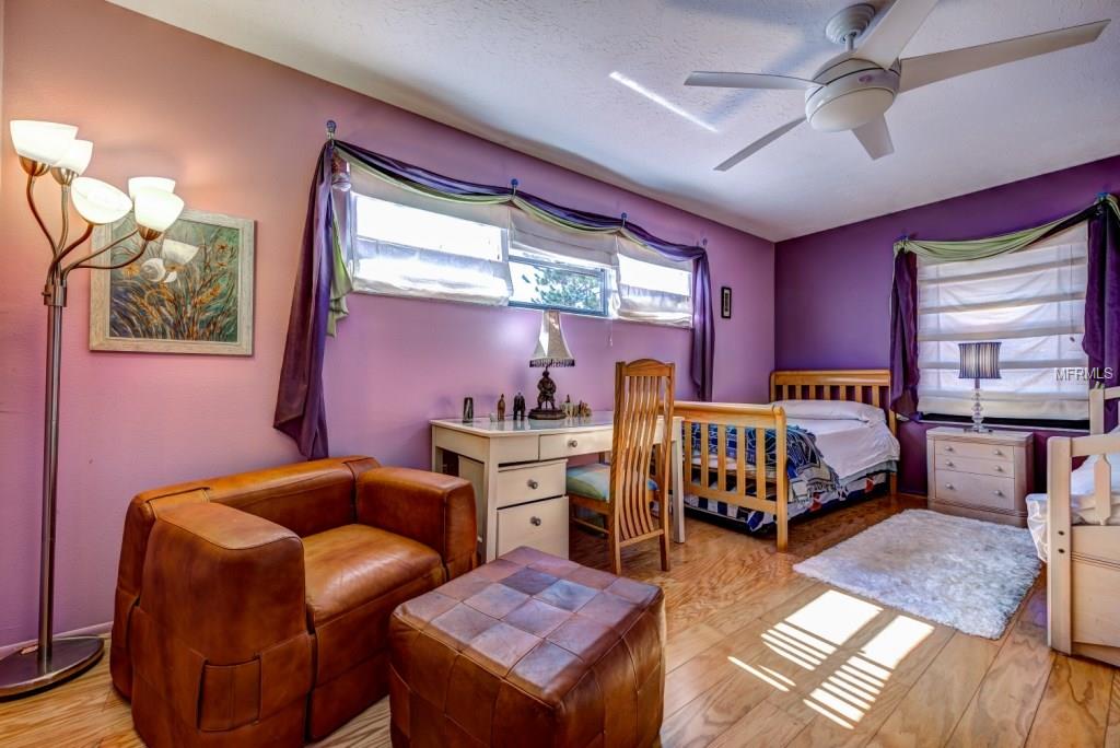 1721 PINE HARRIER CIRCLE, SARASOTA, Florida 34231, 4 Bedrooms Bedrooms, 11 Rooms Rooms,3 BathroomsBathrooms,Residential,For sale,PINE HARRIER,A4208082