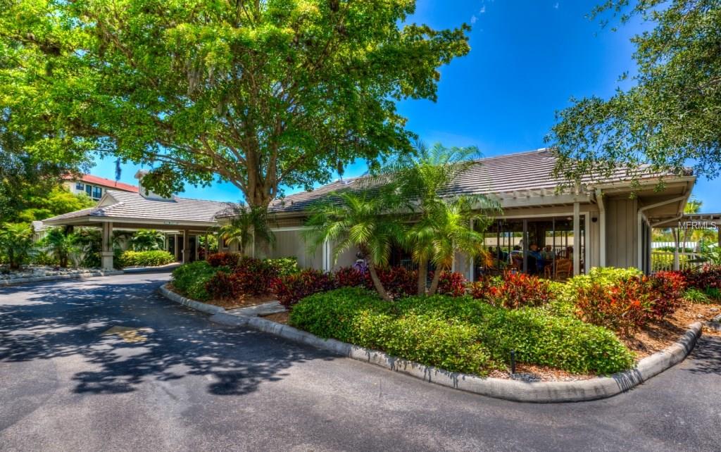 1721 PINE HARRIER CIRCLE, SARASOTA, Florida 34231, 4 Bedrooms Bedrooms, 11 Rooms Rooms,3 BathroomsBathrooms,Residential,For sale,PINE HARRIER,A4208082