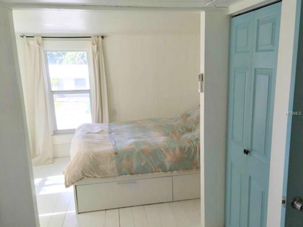 1505 18TH STREET W, BRADENTON, Florida 34205, 2 Bedrooms Bedrooms, 6 Rooms Rooms,1 BathroomBathrooms,Residential,For sale,18TH,A4208806