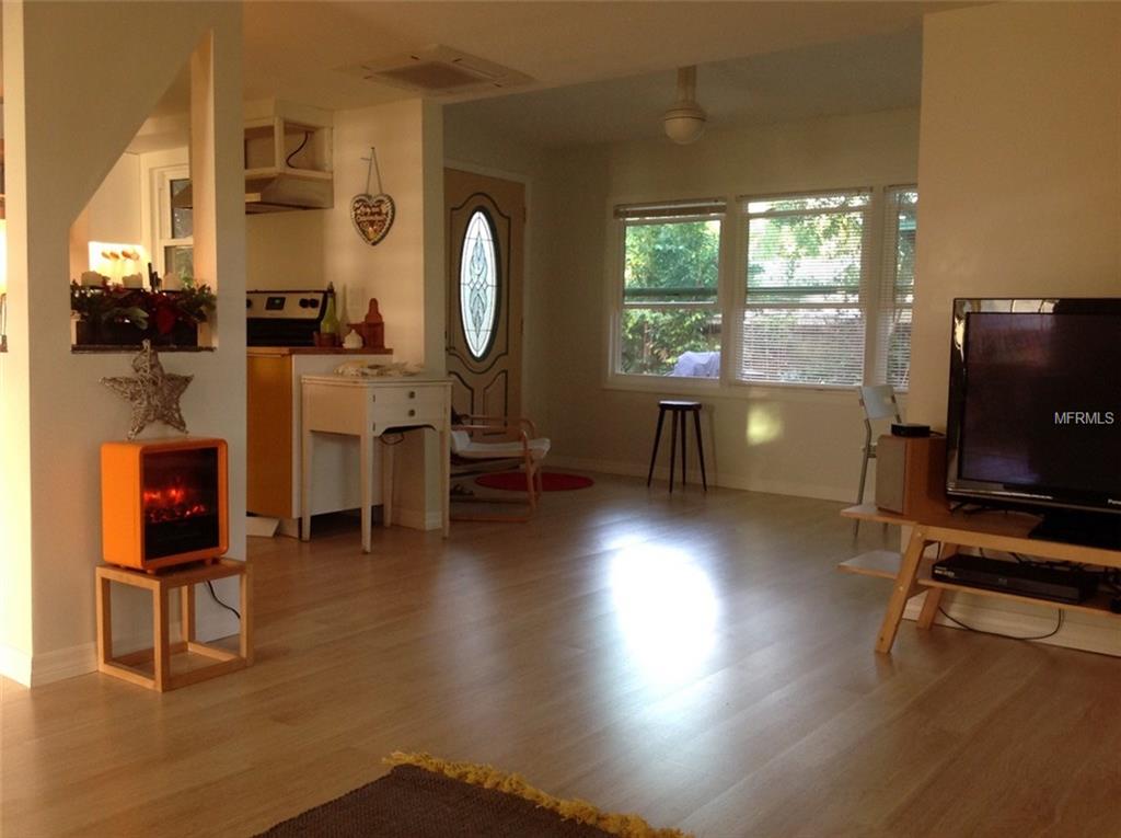 1505 18TH STREET W, BRADENTON, Florida 34205, 2 Bedrooms Bedrooms, 6 Rooms Rooms,1 BathroomBathrooms,Residential,For sale,18TH,A4208806