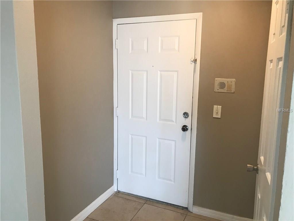 3984 VERSAILLES DRIVE, ORLANDO, Florida 32808, 2 Bedrooms Bedrooms, 4 Rooms Rooms,2 BathroomsBathrooms,Residential,For sale,VERSAILLES,S4856763