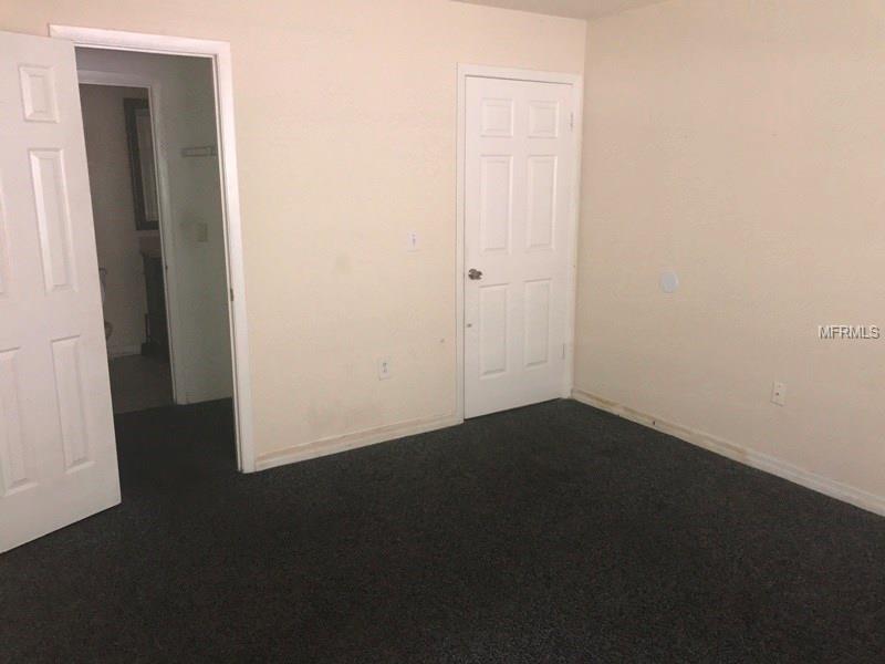 3984 VERSAILLES DRIVE, ORLANDO, Florida 32808, 2 Bedrooms Bedrooms, 4 Rooms Rooms,2 BathroomsBathrooms,Residential,For sale,VERSAILLES,S4856763