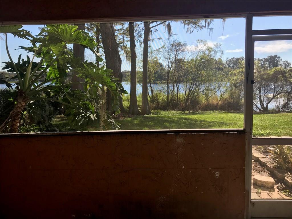 3984 VERSAILLES DRIVE, ORLANDO, Florida 32808, 2 Bedrooms Bedrooms, 4 Rooms Rooms,2 BathroomsBathrooms,Residential,For sale,VERSAILLES,S4856763