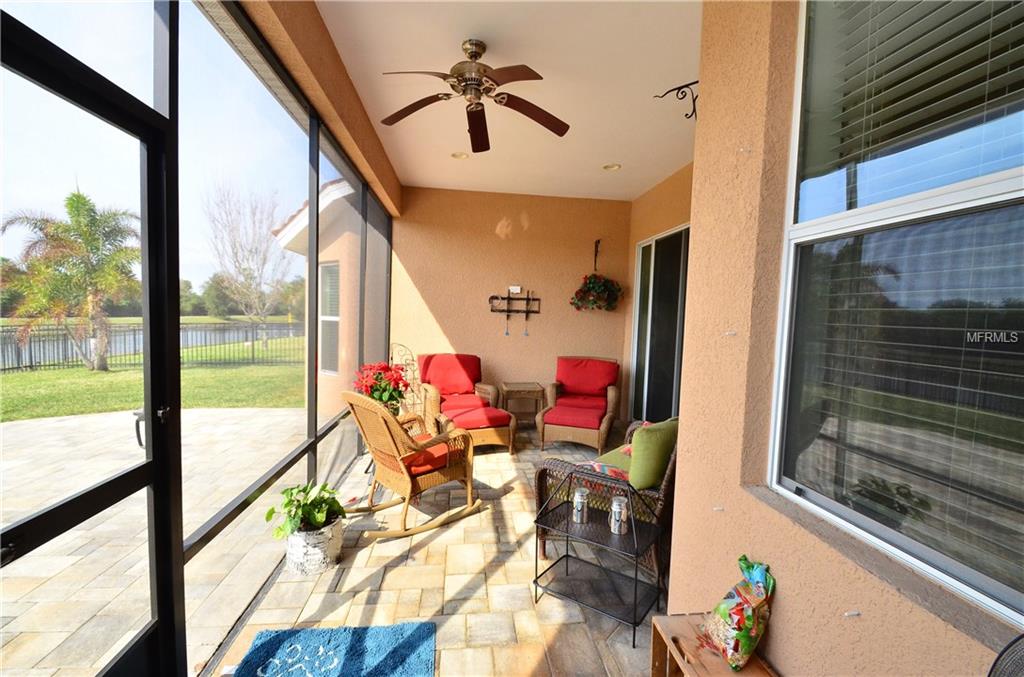 130 STAR SHELL DR, APOLLO BEACH, Florida 33572, 4 Bedrooms Bedrooms, 12 Rooms Rooms,3 BathroomsBathrooms,Residential,For sale,STAR SHELL DR,A4210011