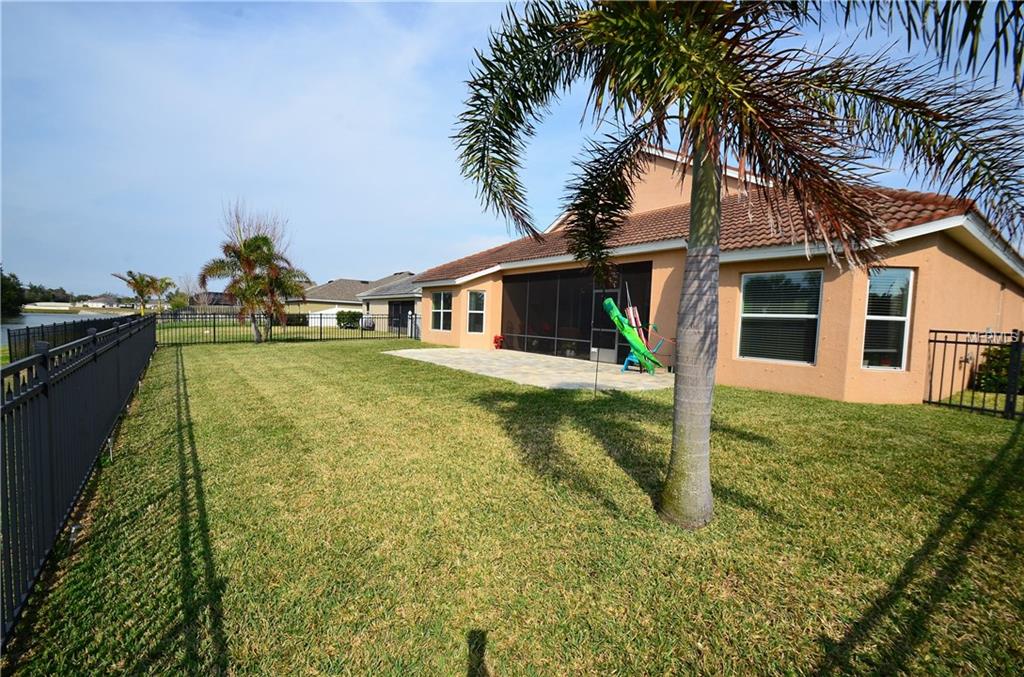 130 STAR SHELL DR, APOLLO BEACH, Florida 33572, 4 Bedrooms Bedrooms, 12 Rooms Rooms,3 BathroomsBathrooms,Residential,For sale,STAR SHELL DR,A4210011