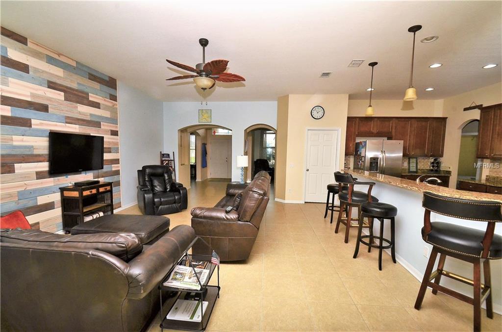 130 STAR SHELL DR, APOLLO BEACH, Florida 33572, 4 Bedrooms Bedrooms, 12 Rooms Rooms,3 BathroomsBathrooms,Residential,For sale,STAR SHELL DR,A4210011