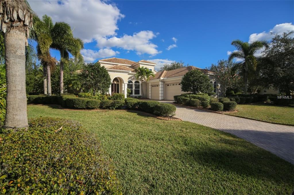 7535 ABBEY GLEN, LAKEWOOD RANCH, Florida 34202, 4 Bedrooms Bedrooms, 5 Rooms Rooms,4 BathroomsBathrooms,Residential,For sale,ABBEY,A4202888