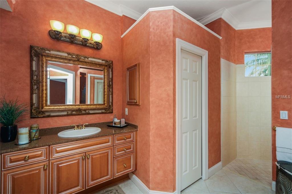 7535 ABBEY GLEN, LAKEWOOD RANCH, Florida 34202, 4 Bedrooms Bedrooms, 5 Rooms Rooms,4 BathroomsBathrooms,Residential,For sale,ABBEY,A4202888