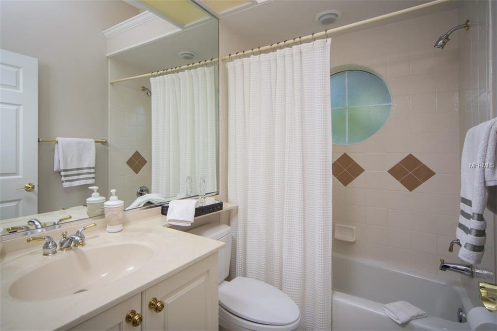 7535 ABBEY GLEN, LAKEWOOD RANCH, Florida 34202, 4 Bedrooms Bedrooms, 5 Rooms Rooms,4 BathroomsBathrooms,Residential,For sale,ABBEY,A4202888