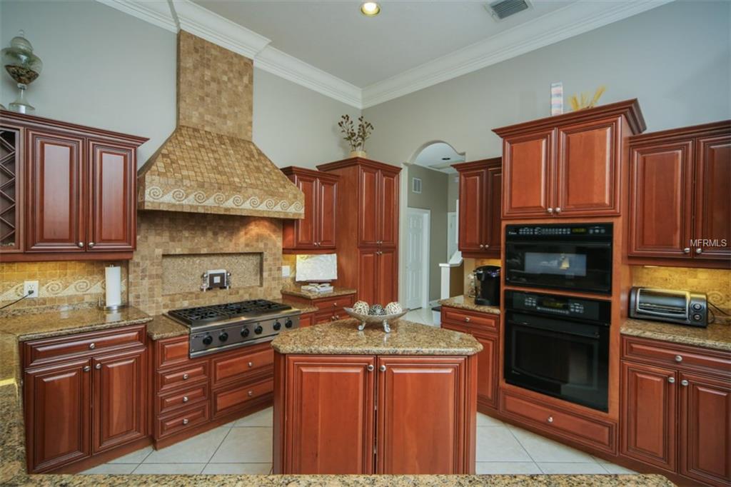 7535 ABBEY GLEN, LAKEWOOD RANCH, Florida 34202, 4 Bedrooms Bedrooms, 5 Rooms Rooms,4 BathroomsBathrooms,Residential,For sale,ABBEY,A4202888