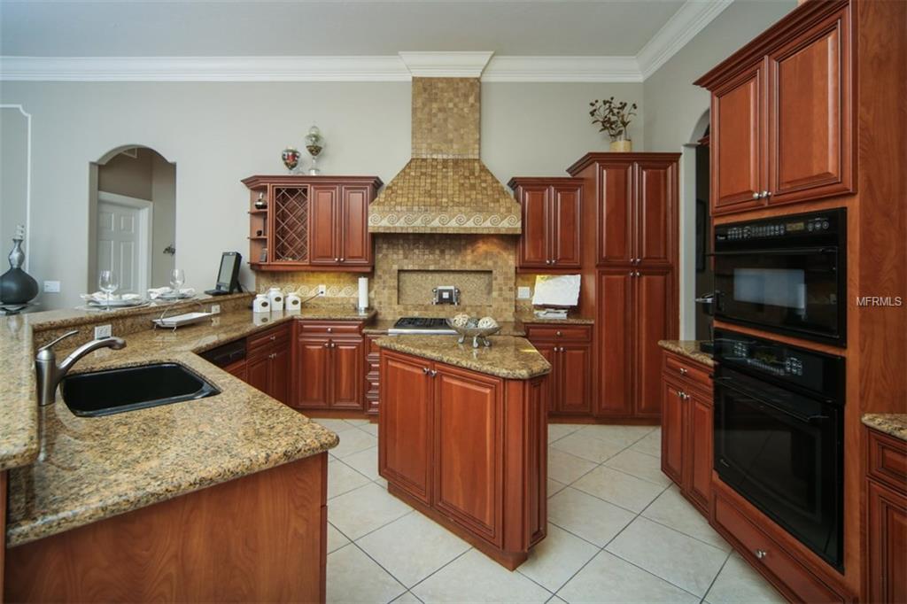 7535 ABBEY GLEN, LAKEWOOD RANCH, Florida 34202, 4 Bedrooms Bedrooms, 5 Rooms Rooms,4 BathroomsBathrooms,Residential,For sale,ABBEY,A4202888