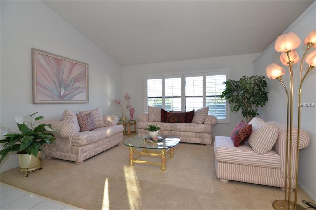 5059 DAHOON VIEW DRIVE, ORLANDO, Florida 32829, 3 Bedrooms Bedrooms, 9 Rooms Rooms,2 BathroomsBathrooms,Residential,For sale,DAHOON VIEW,O5554639