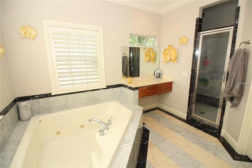 1140 S OSCEOLA AVENUE, ORLANDO, Florida 32806, 5 Bedrooms Bedrooms, 10 Rooms Rooms,3 BathroomsBathrooms,Residential,For sale,OSCEOLA,O5556781