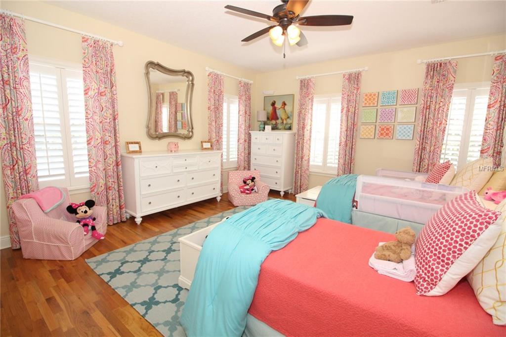 1140 S OSCEOLA AVENUE, ORLANDO, Florida 32806, 5 Bedrooms Bedrooms, 10 Rooms Rooms,3 BathroomsBathrooms,Residential,For sale,OSCEOLA,O5556781