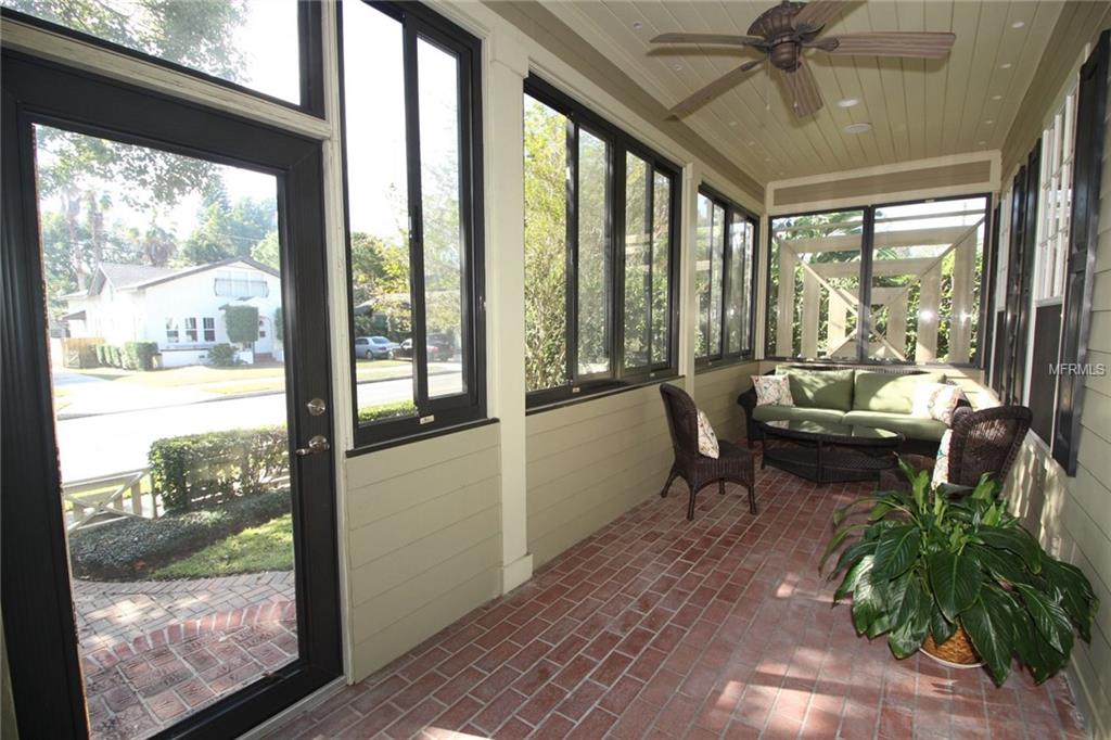 1140 S OSCEOLA AVENUE, ORLANDO, Florida 32806, 5 Bedrooms Bedrooms, 10 Rooms Rooms,3 BathroomsBathrooms,Residential,For sale,OSCEOLA,O5556781