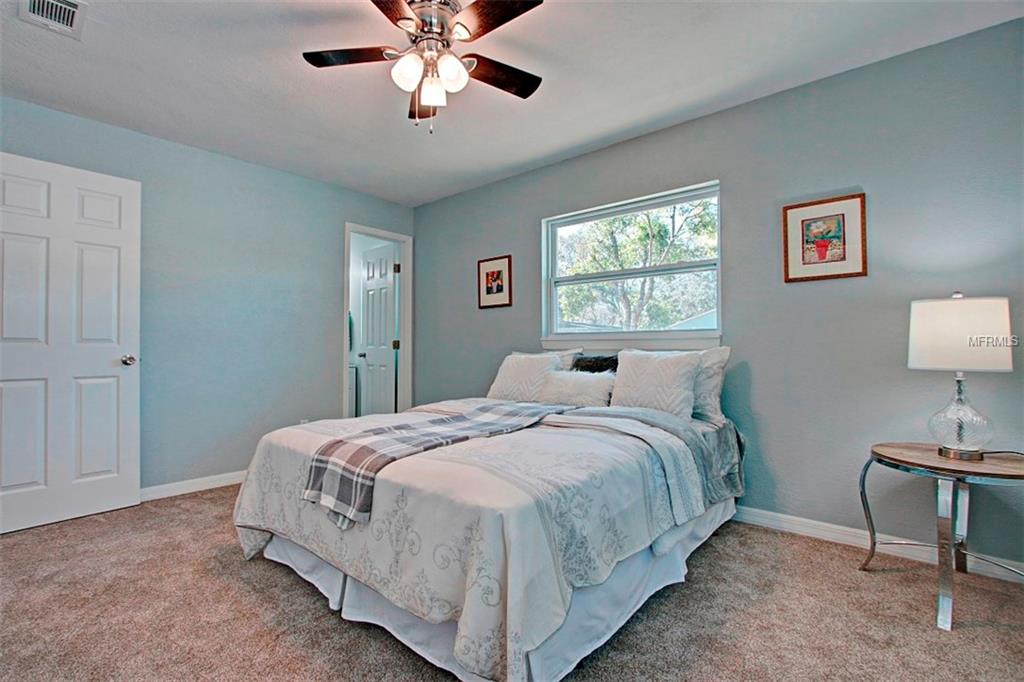 2007 S SUMMERLIN AVENUE, SANFORD, Florida 32771, 3 Bedrooms Bedrooms, 7 Rooms Rooms,2 BathroomsBathrooms,Residential,For sale,SUMMERLIN,O5557786