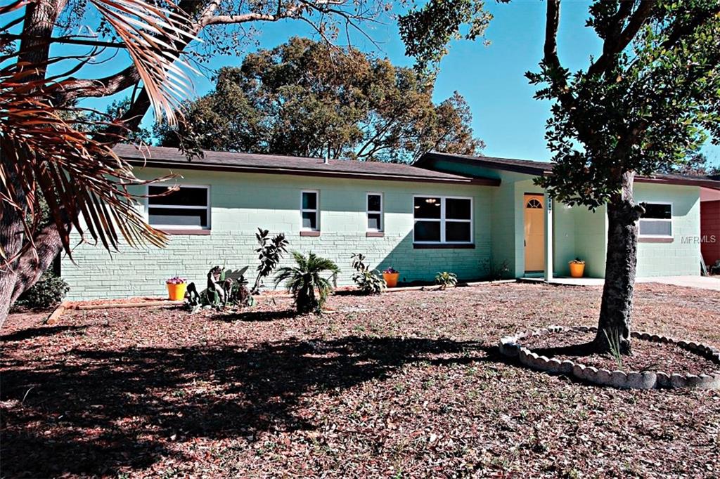 2007 S SUMMERLIN AVENUE, SANFORD, Florida 32771, 3 Bedrooms Bedrooms, 7 Rooms Rooms,2 BathroomsBathrooms,Residential,For sale,SUMMERLIN,O5557786