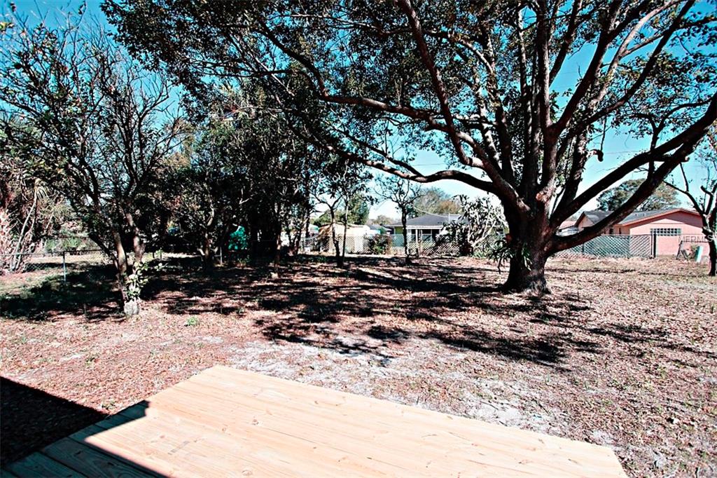 2007 S SUMMERLIN AVENUE, SANFORD, Florida 32771, 3 Bedrooms Bedrooms, 7 Rooms Rooms,2 BathroomsBathrooms,Residential,For sale,SUMMERLIN,O5557786