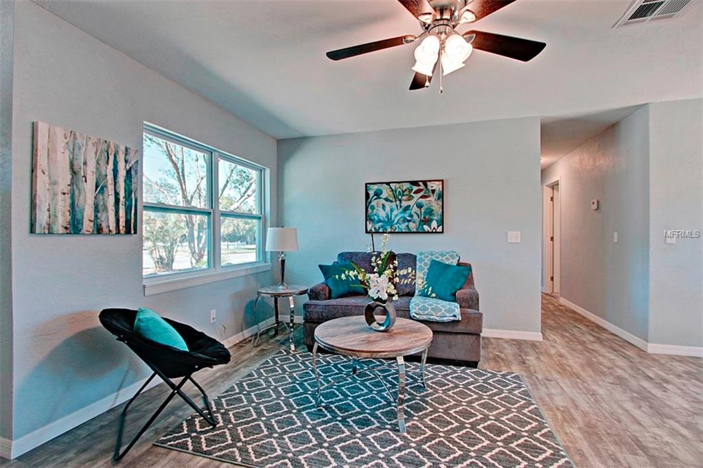 2007 S SUMMERLIN AVENUE, SANFORD, Florida 32771, 3 Bedrooms Bedrooms, 7 Rooms Rooms,2 BathroomsBathrooms,Residential,For sale,SUMMERLIN,O5557786