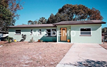 2007 S SUMMERLIN AVENUE, SANFORD, Florida 32771, 3 Bedrooms Bedrooms, 7 Rooms Rooms,2 BathroomsBathrooms,Residential,For sale,SUMMERLIN,O5557786